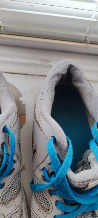 Кроссовки Nike женские