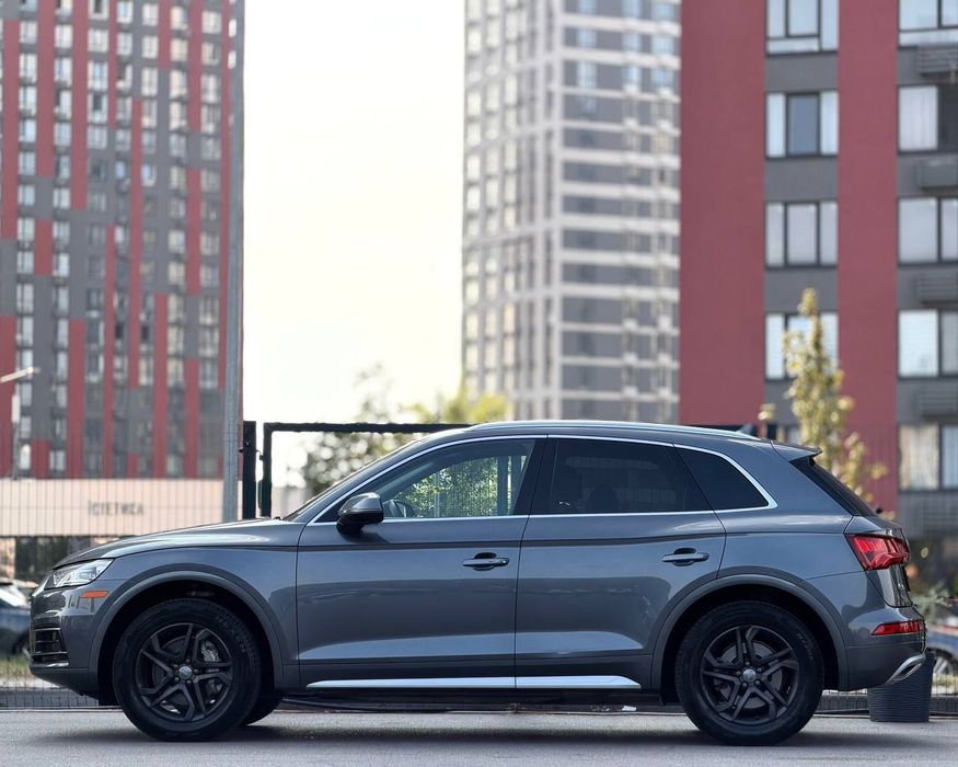 Продаж Audi Q5 Quattro