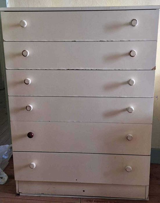 Vendo pequenos  móveis  de casa