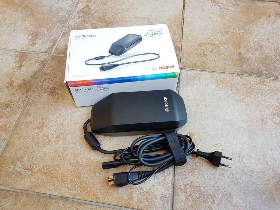 ładowarka BOSCH 4A, 220-240V, Smart System, eBike