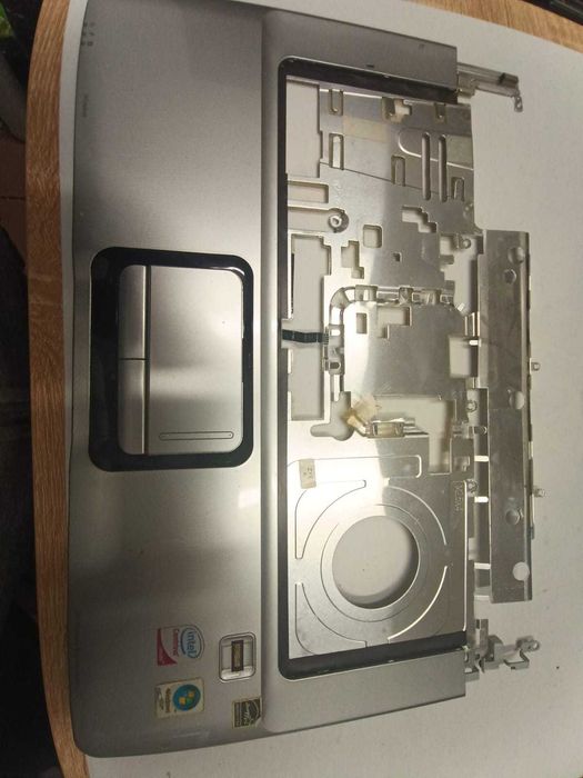 Palmrest do laptopa Hp Pavilion dv6700.