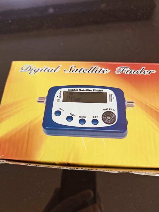 Digital satellite finder