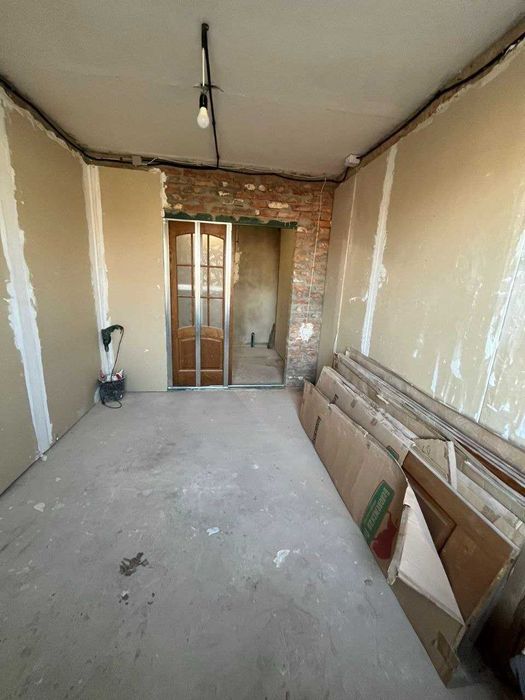 Продаж 2-кімнатної квартири в смт Маньківка