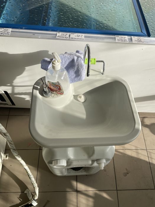 Умывальник Avial (CHH-7704)