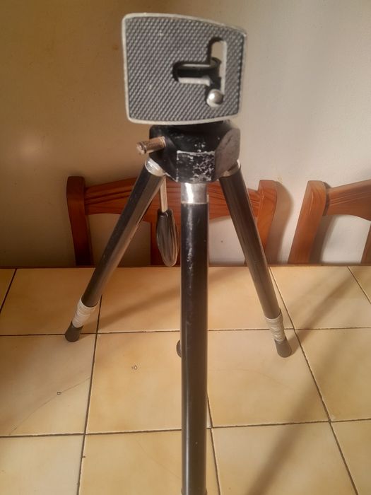 Tripé Hansa para máquinas fotográficas