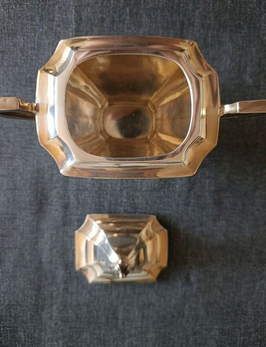 Cukiernica z Herbem 1920 rok  SREBRO Art Deco