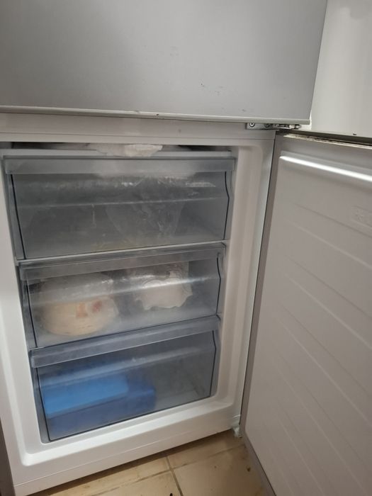 Frigorifico continental Edison