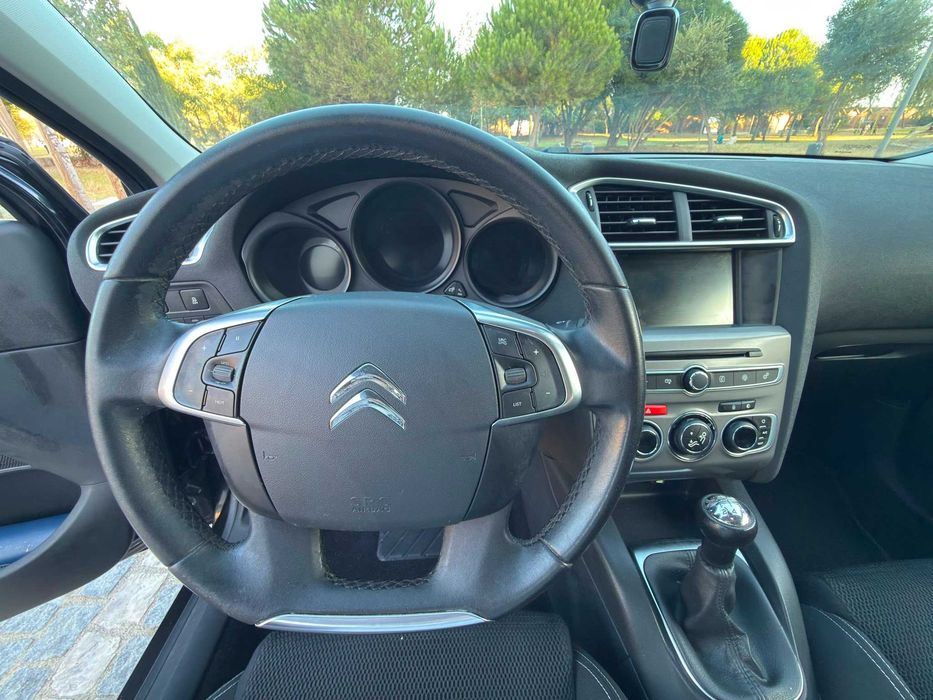 Citroen C4 1.6 Blue HDI Feel