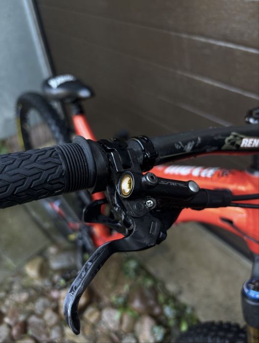 Rower Enduro Commencal Meta 29 | Fox 36 Kashima / Float X2 / Renthal Carbon