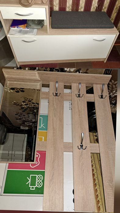 Продам прихожую в хорошем состоянии