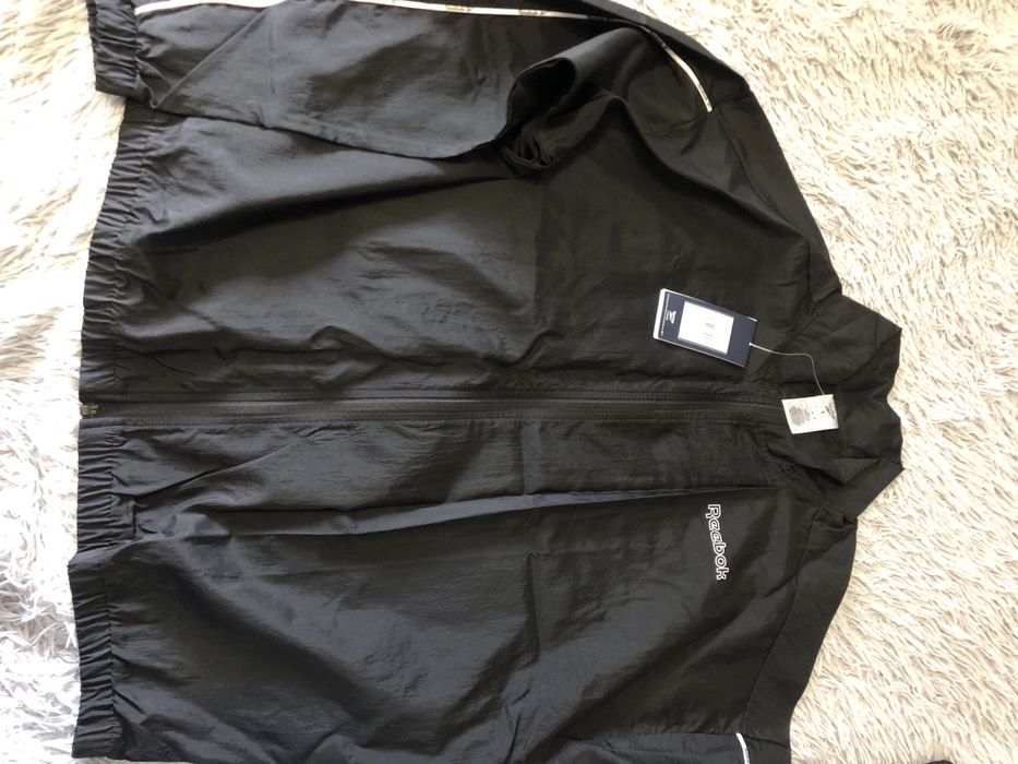 Спортивна куртка Reebok