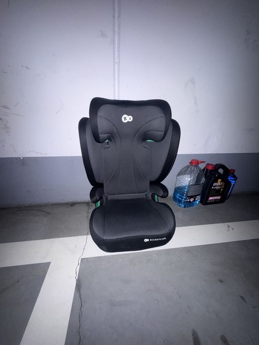 Fotelik samochodowy Kinderkraft – bardzo dobry stan