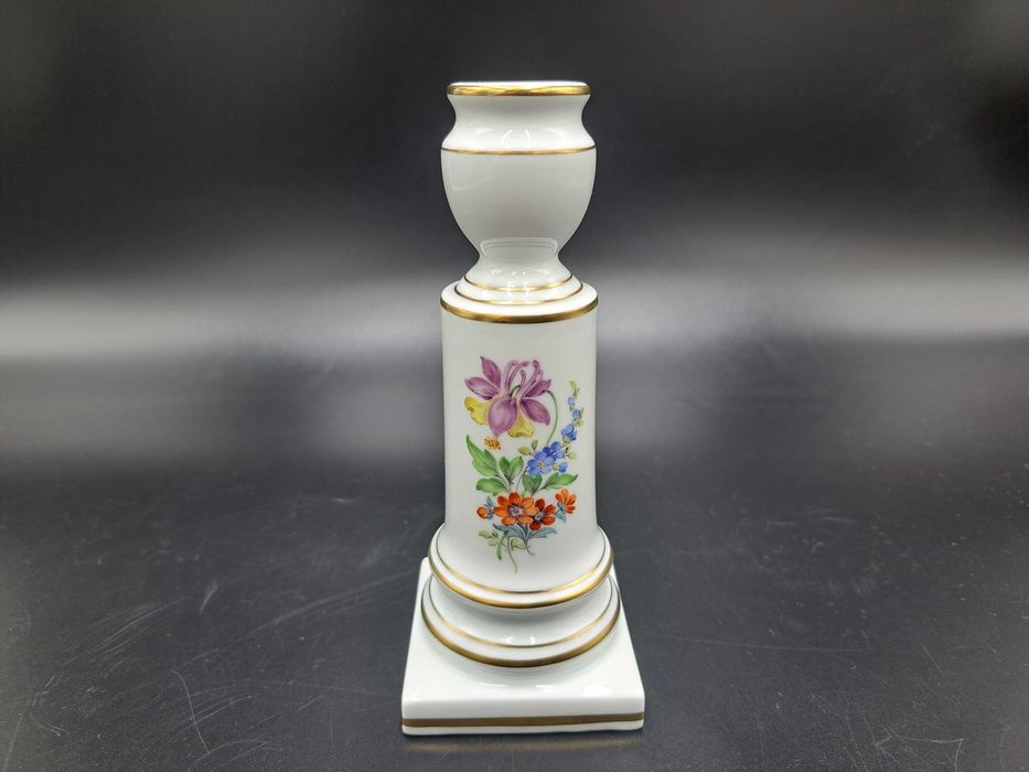 Świecznik porcelanowy Miśnia ręcznie malowane kwiaty złocenia