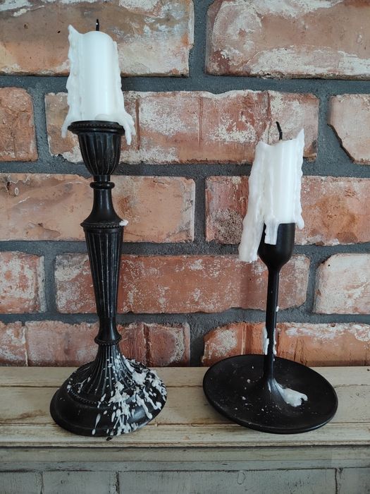 Metalowe,stare  świeczniki 2 szt.