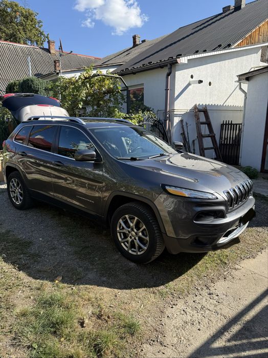 Jeep cherokee kl 2017