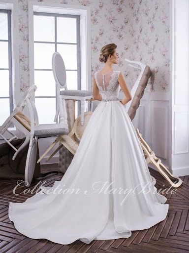 Продам свадебное платье 2018 года