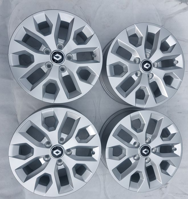 NOWE Alufelgi 16 cali 5x114.3 Renault Trafic III Vivaro Duster