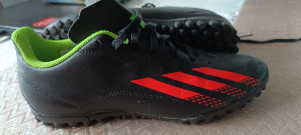 Buty piłkarskie Adidas rozmiar 38