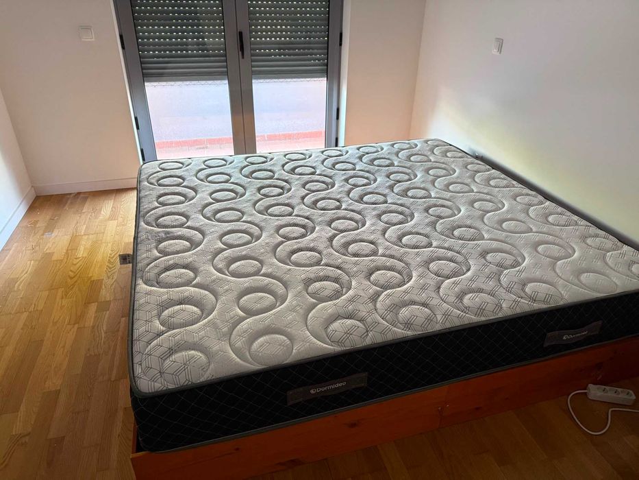 Colchão Dormideo 180*200 e Sommier