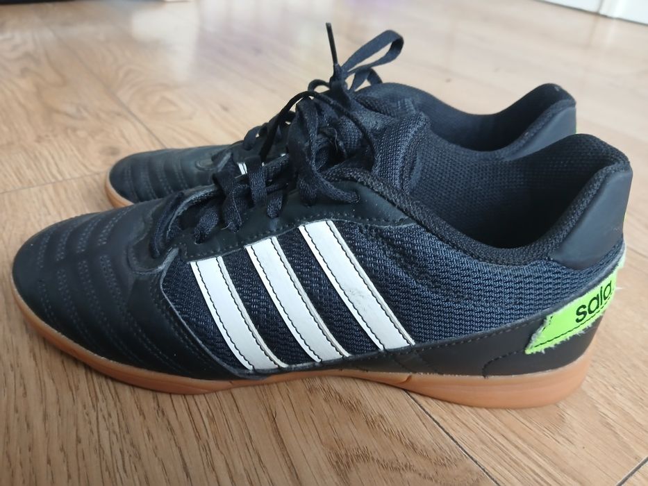 Buty adidas w rozmiarze 38