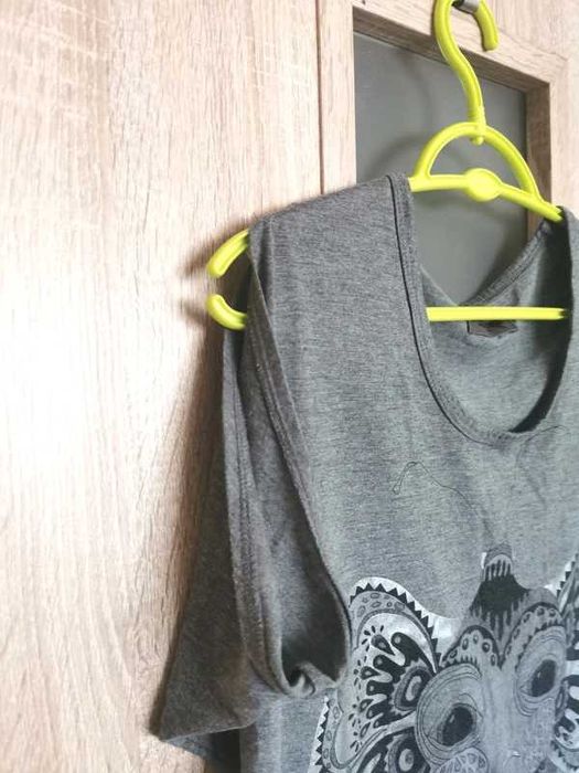 106 Szara bluzka tunika na krótki rękaw ze słoniem rozmiar M