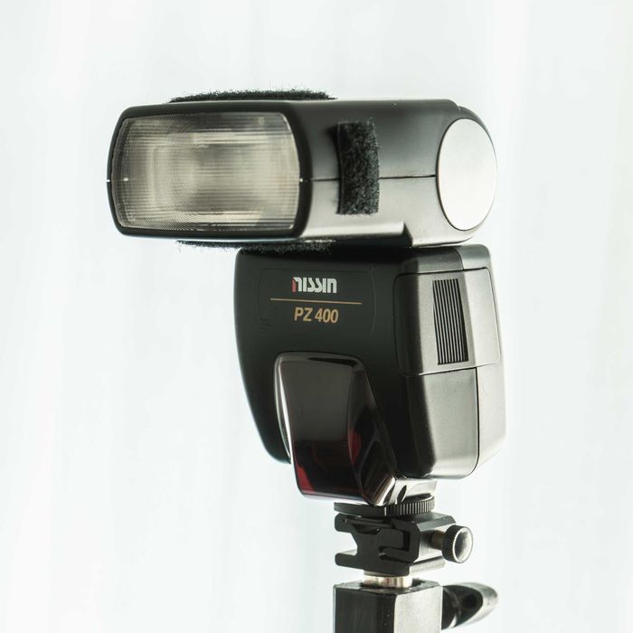Lampa błyskowa Nissin PZ 400