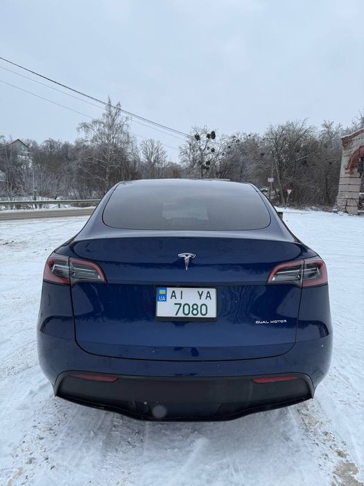 Продам Tesla Y 2021 повний привід