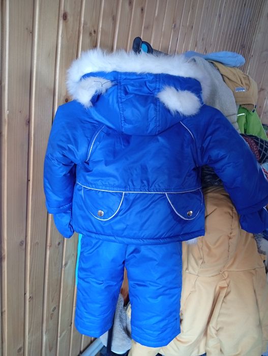 Зимовий комбінезон