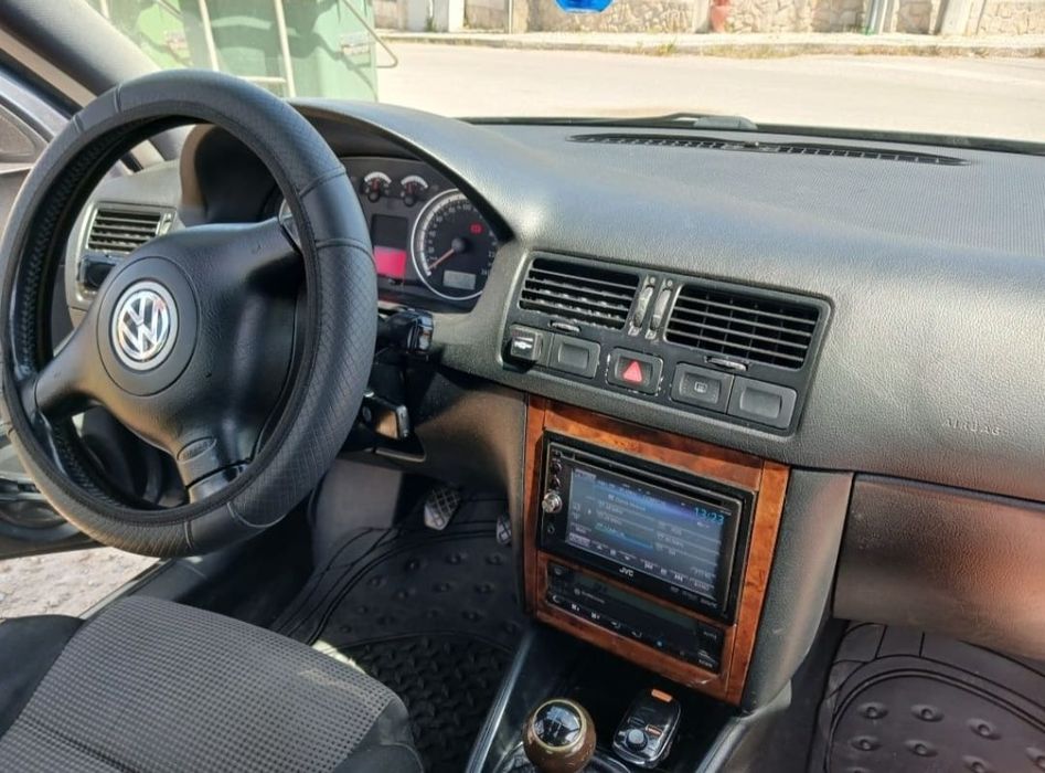 VW bora 1.6  a gpl