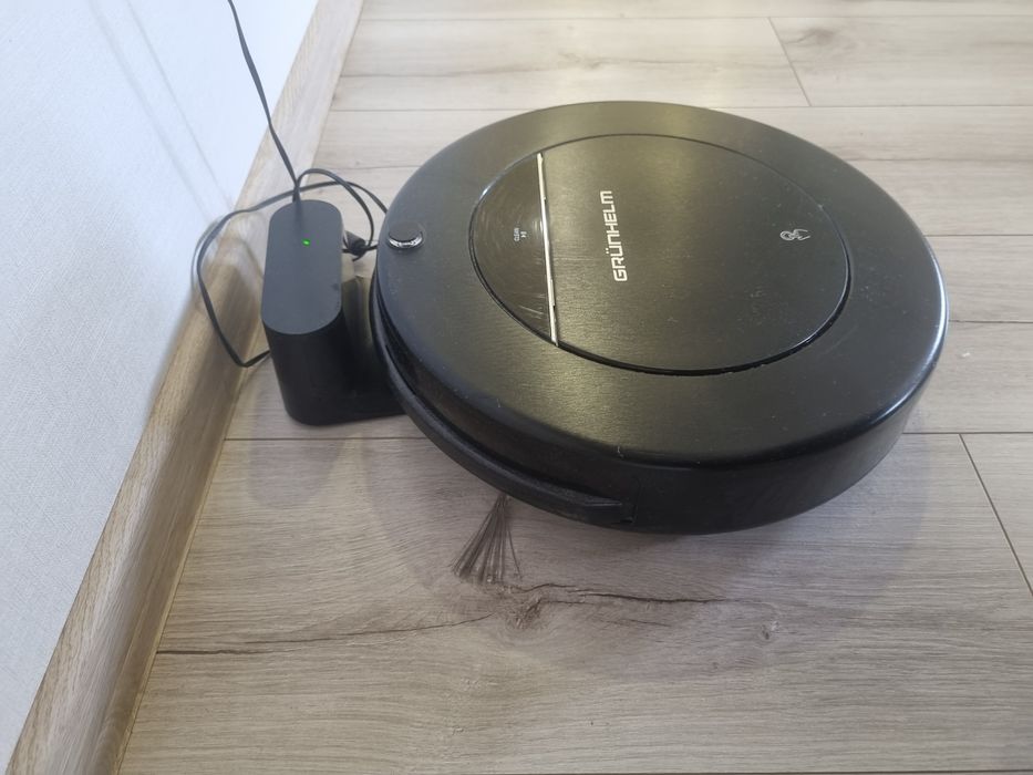 Продам робот пилесос Grunhelm GRVC-T800