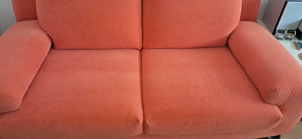 Sofá 2 lugares em tecido