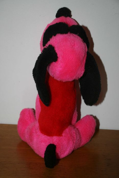 Peluche Cão Rosa - 23 cm