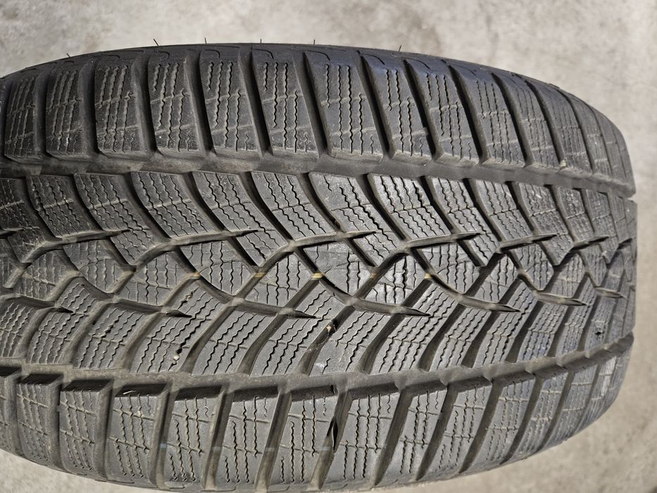GOODYEAR Ultragrip Performance + 225 45 R17 91H  7mm jak nowe
