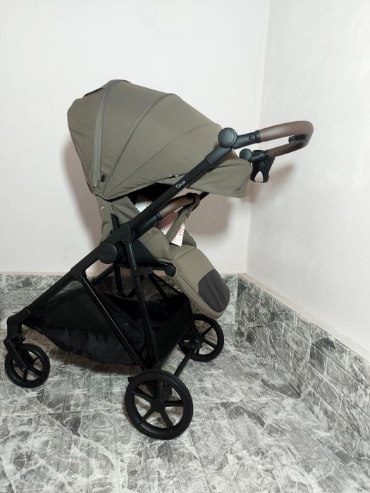 Коляска від мами до мами CARRELLO Costa новинка 2026 року