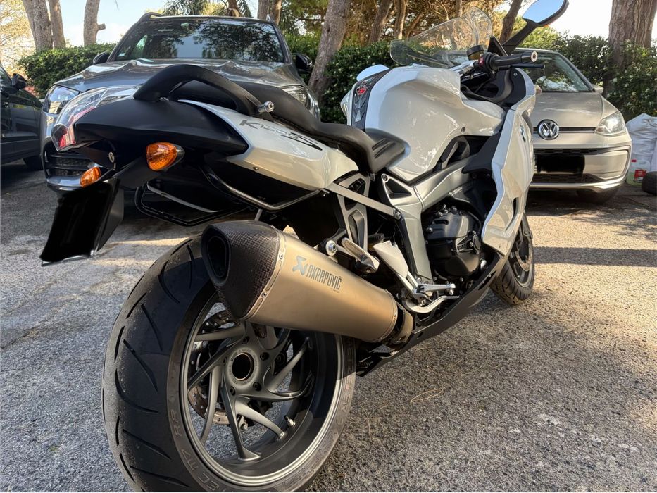 BMW K1300S com 30.000km