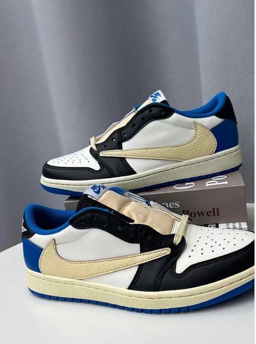 Jordan1 Retro Low OG SP   R.40