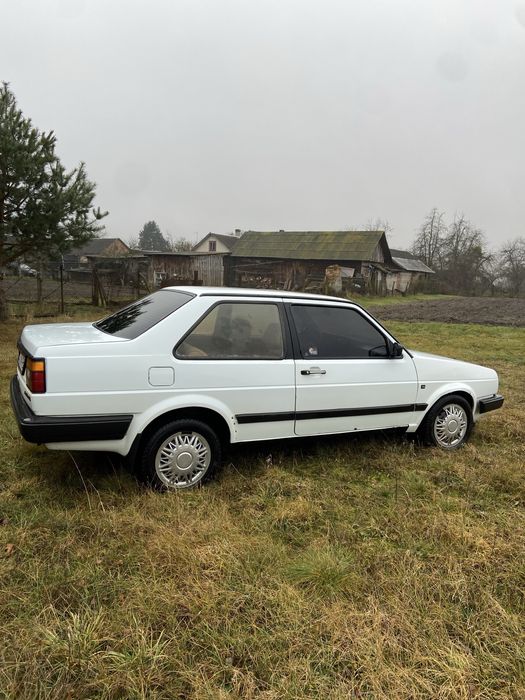 Volkswagen Jetta 2