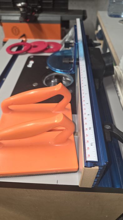 Портативний фрезерний стіл KREG PRS2100 з направляючими