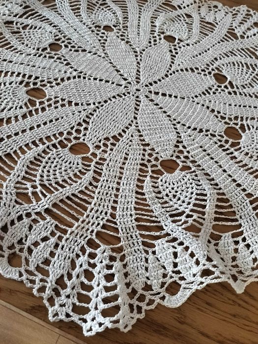 Obrus serwetka unikat serweta extra cacko rękodzieło szydełkowe śr80