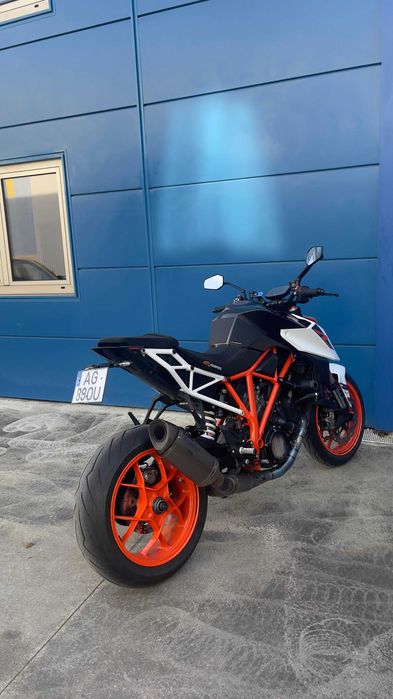 KTM SuperDuke 1290 R