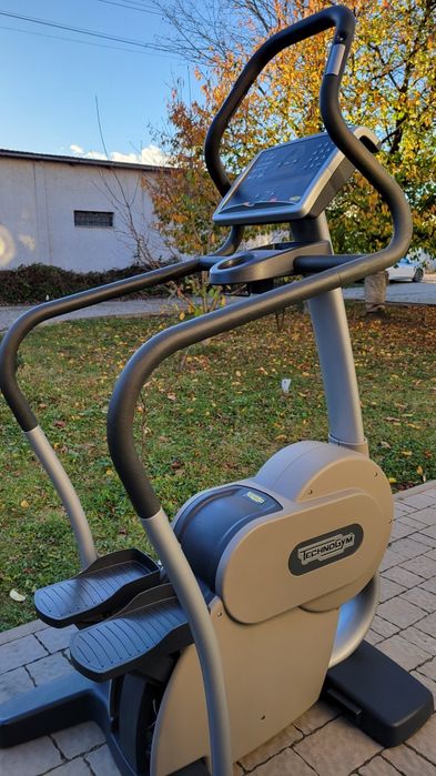 Професійний Степер Technogym EXCITE 700 LED (Італія)