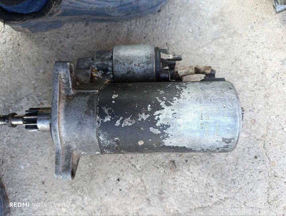 Стартер 
Volkswagen TRANSPORTER T4 1,9TD