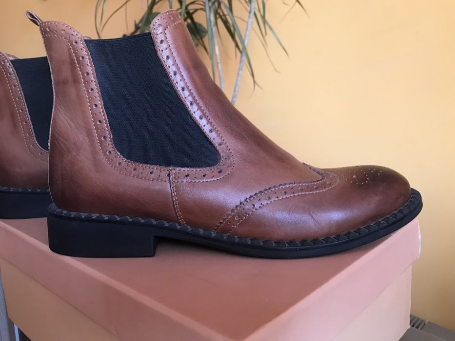 Продам черевики жіночі челсі Estro