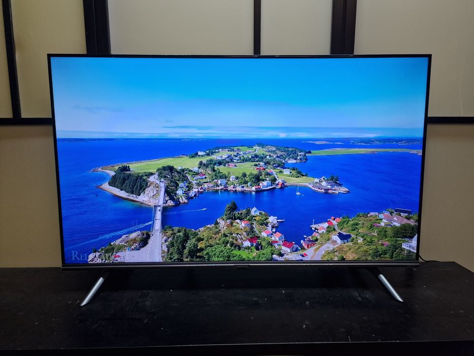 Nowy telewizor 43cali 4K UHD DVB-T2 SMART WI-FI