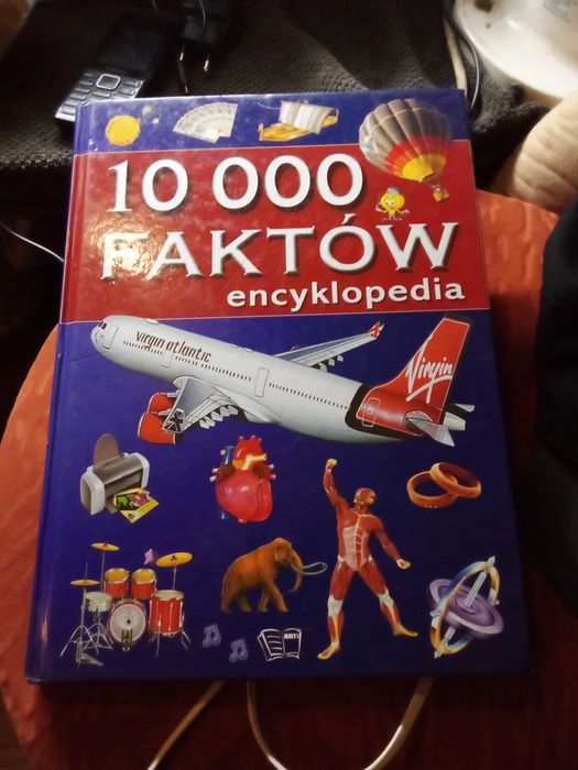 10 000 Faktów encyklopedia