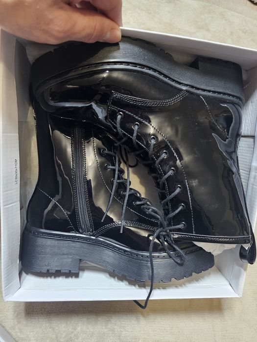 Lakierowane botki NLY Shoes