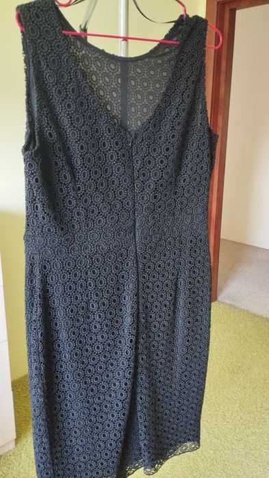 Платье кружевное черное