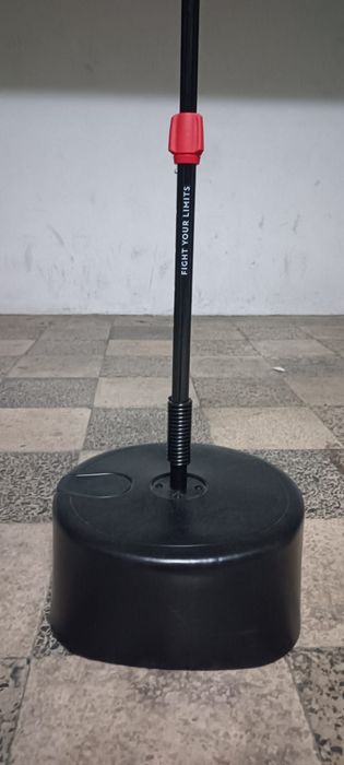 Aparelho de boxe punching ball