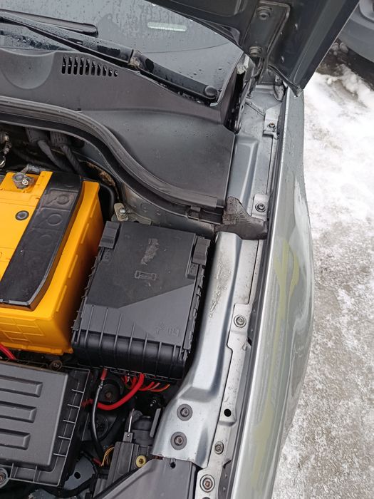 Фольксваген пасат 2007 року автомат.