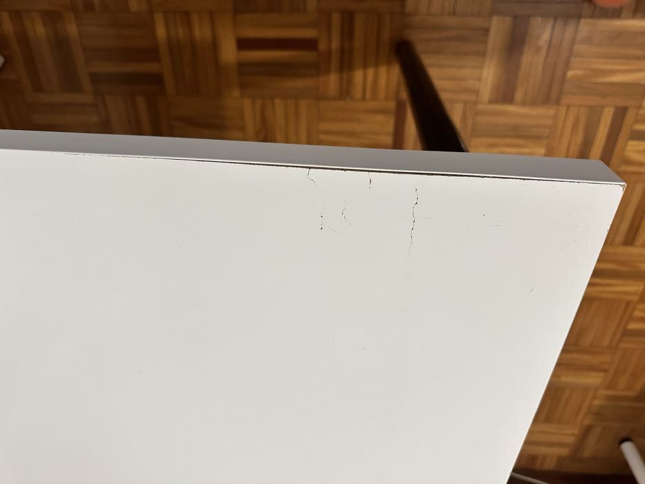 Mesa de escritório 1m x 57cm